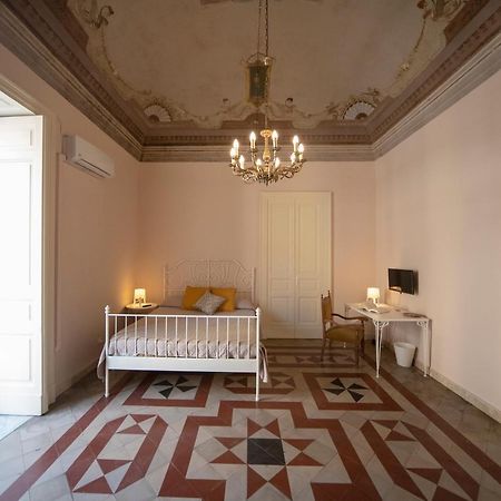 Sicilian Mood - Bed And Breakfast Катанія Екстер'єр фото