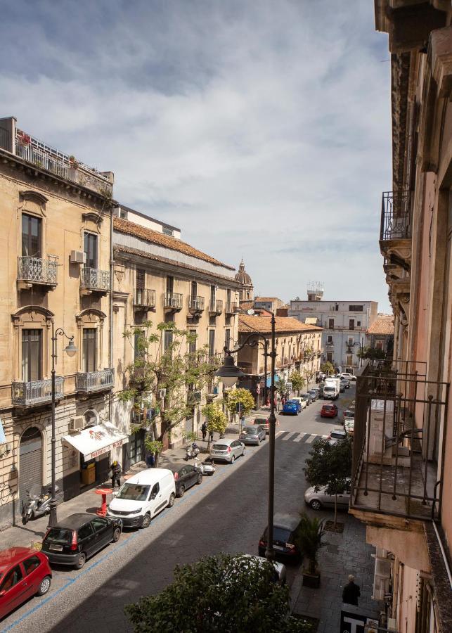 Sicilian Mood - Bed And Breakfast Катанія Екстер'єр фото