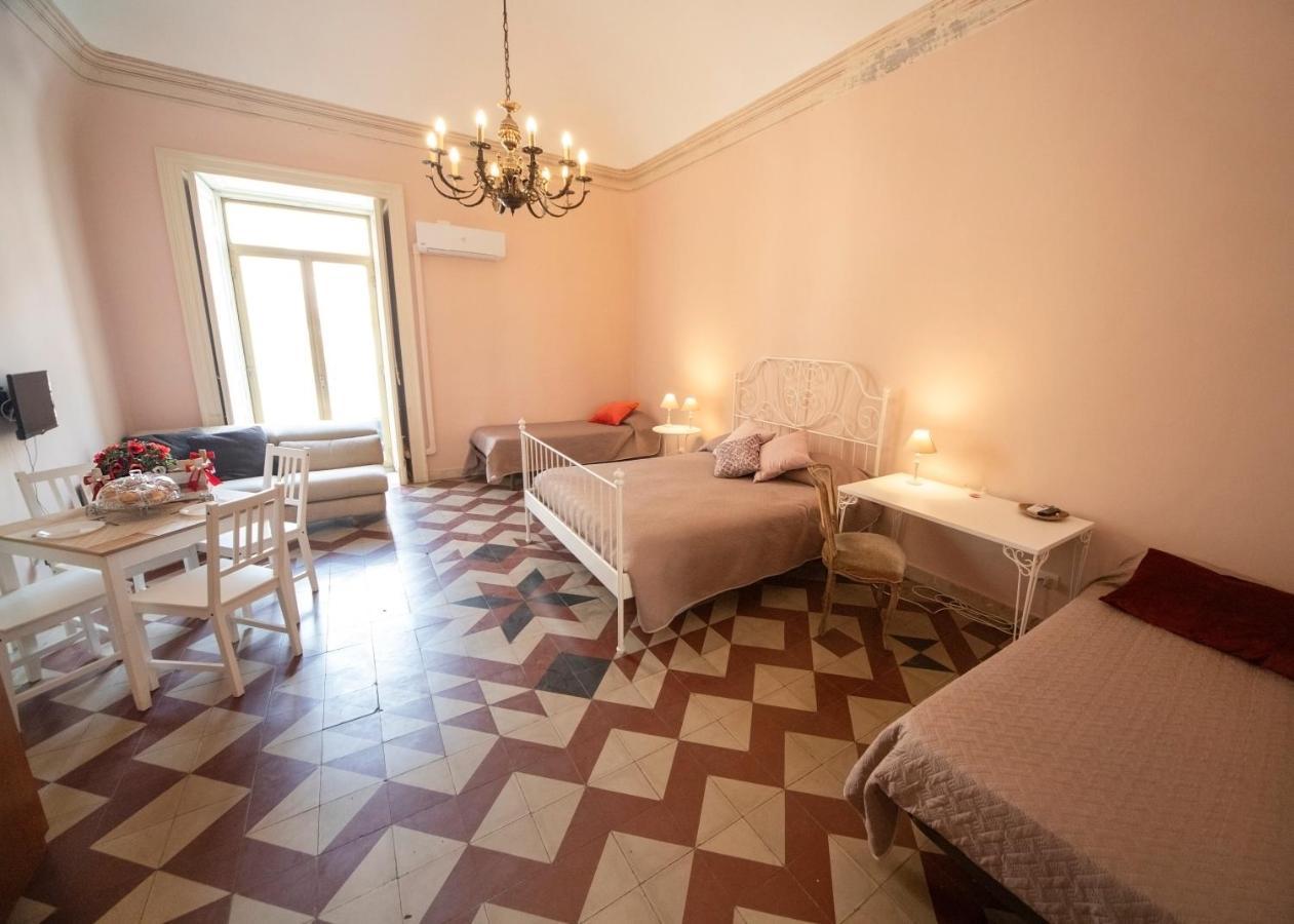 Sicilian Mood - Bed And Breakfast Катанія Екстер'єр фото