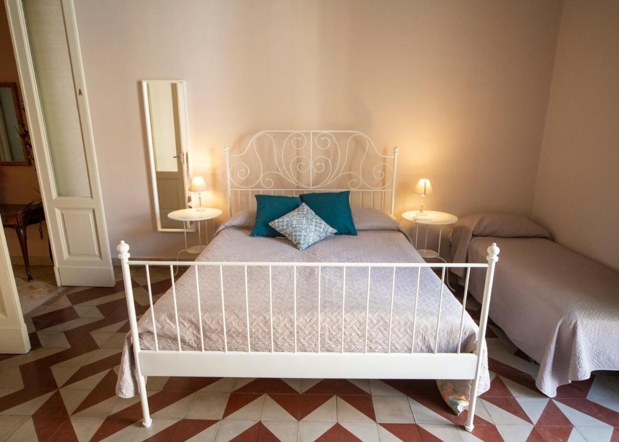 Sicilian Mood - Bed And Breakfast Катанія Екстер'єр фото